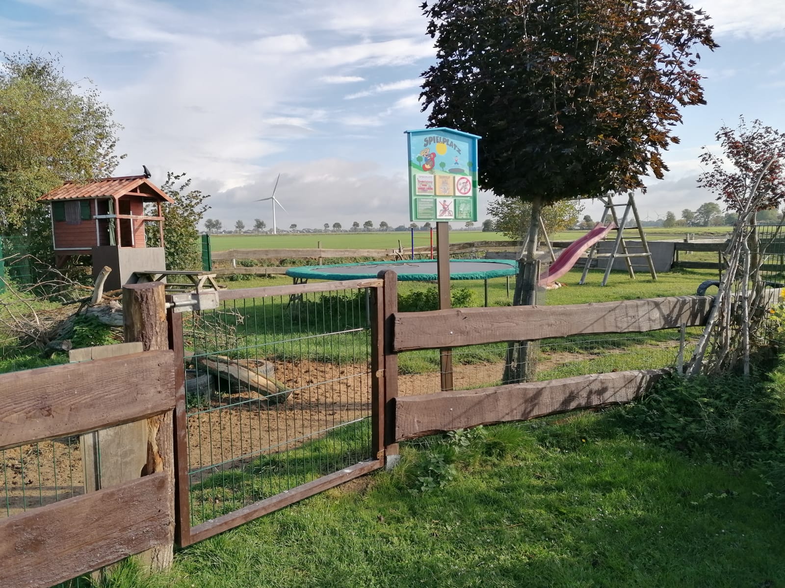 Neu Spielplatz